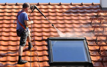 roof cleaning Llansantffraed In Elwel, Powys